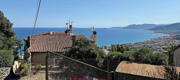 Apartamento de 2 dormitorios en Borgio Verezzi, Italy No. 283299 15