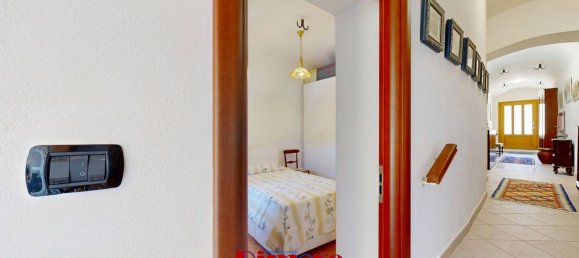 Apartamento de 2 dormitorios en Borgio Verezzi, Italy No. 283299 48