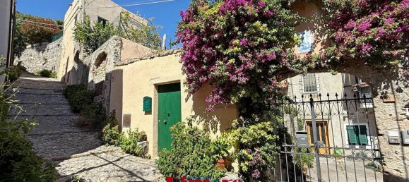 Apartamento de 2 dormitorios en Borgio Verezzi, Italy No. 283299 11