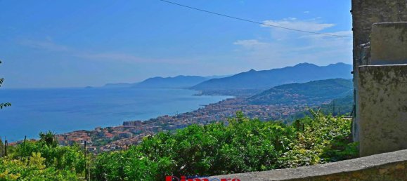 Apartamento de 2 dormitorios en Borgio Verezzi, Italy No. 283299 6