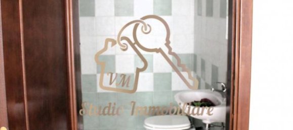 125m² Commercial property in Rome, Italy No. 113076 12