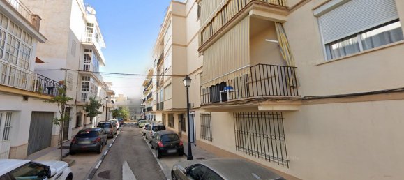 3 bedrooms Penthouse in Fuengirola, Spain No. 103505 2