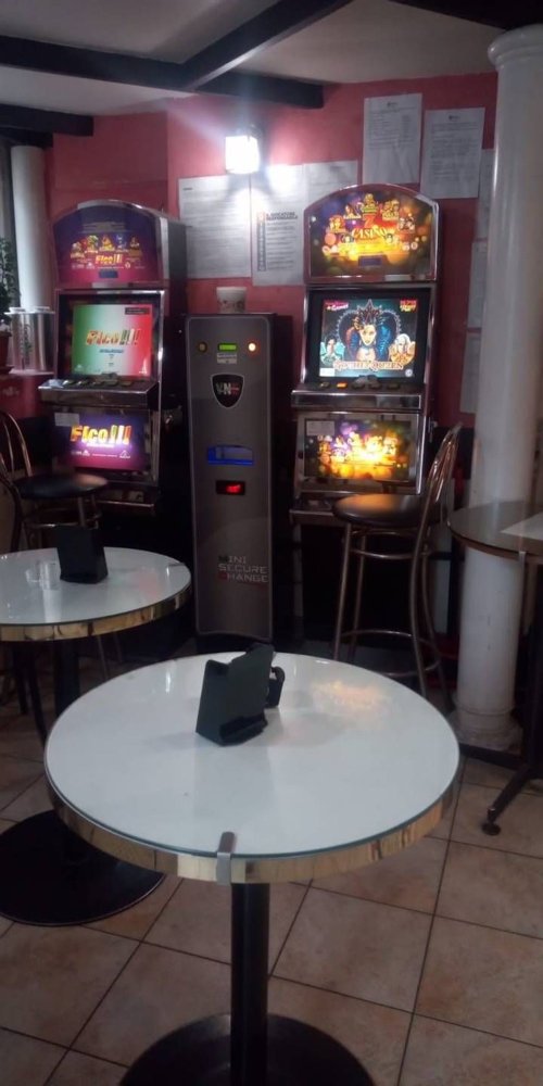 35m² Commercial property in Milan, Italy No. 250635