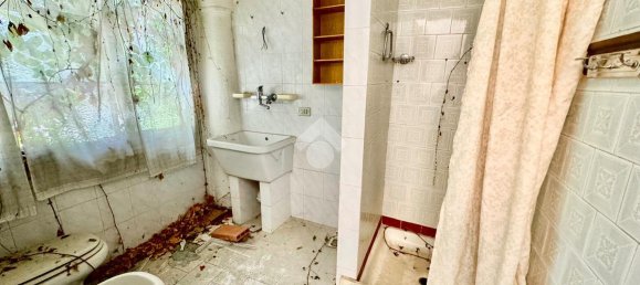 Casa de 4 divisões em Cologno al Serio, Italy N.º 170918 10