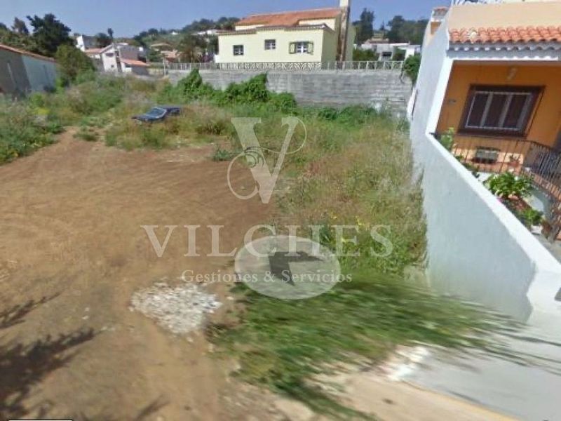 Terrain à Arucas, Spain 216m² No. 242254