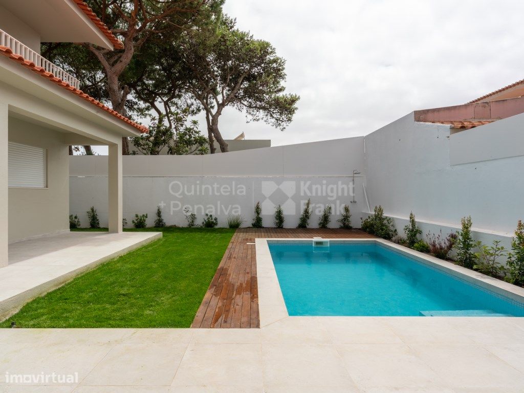 5 bedrooms House in Cascais, Portugal No. 92431