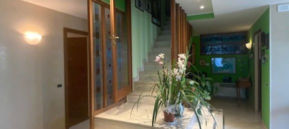 Villa de 8 habitaciónes en Montepulciano, Italy No. 152973 42