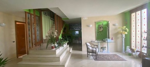 Villa de 8 habitaciónes en Montepulciano, Italy No. 152973 31