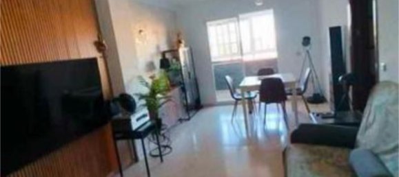 Apartamento de 3 dormitorios en Cádiz, Spain No. 137865 2