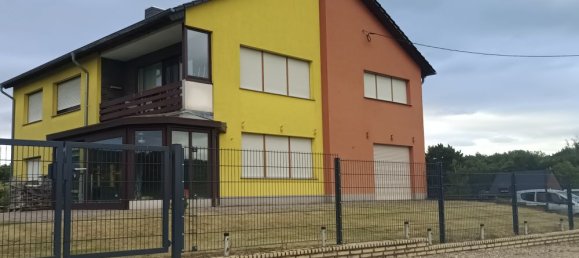 Таунхаус с 10 комнатами в Хайнсберг, Германия № 335697 2