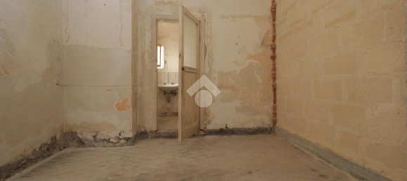 3-salle Maison à Francavilla Fontana, Italy No. 41019 12