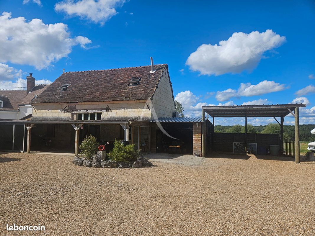 3 bedrooms House in Saint-Georges-sur-Cher, France No. 261071