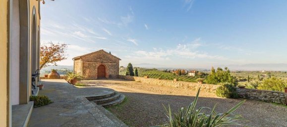 16غرفة فيلا في Vinci, Italy رقم 60020 11