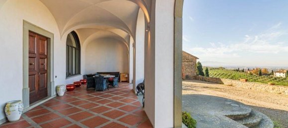 16غرفة فيلا في Vinci, Italy رقم 60020 18