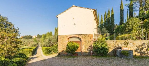 16غرفة فيلا في Vinci, Italy رقم 60020 45