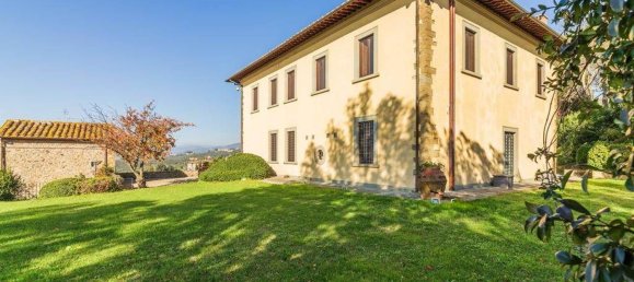 16غرفة فيلا في Vinci, Italy رقم 60020 39