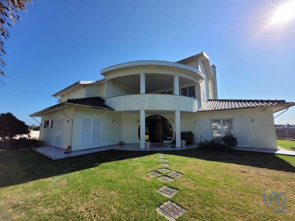 5 bedrooms Townhouse in Aveiro, Portugal No. 135380