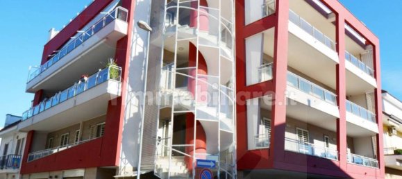 Квартира с 2 спальнями в Битритто, Италия № 262778 35