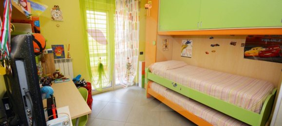 Квартира с 2 спальнями в Битритто, Италия № 262778 12