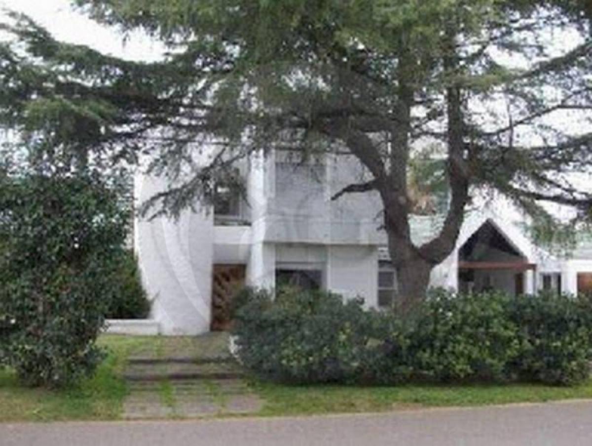 4 غرف نوم منزل في Pilar, Argentina رقم 74144