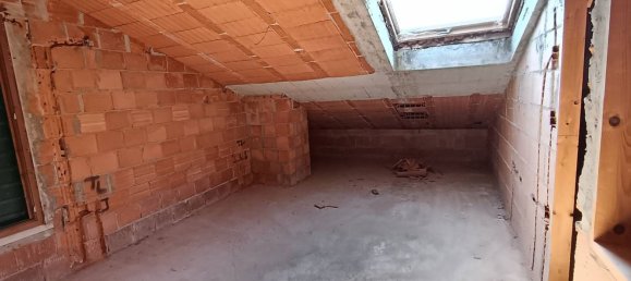 5 bedrooms Villa in Vigodarzere, Italy No. 314094 13