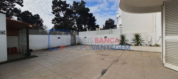 4 bedrooms House in Seixal, Portugal No. 19600 14