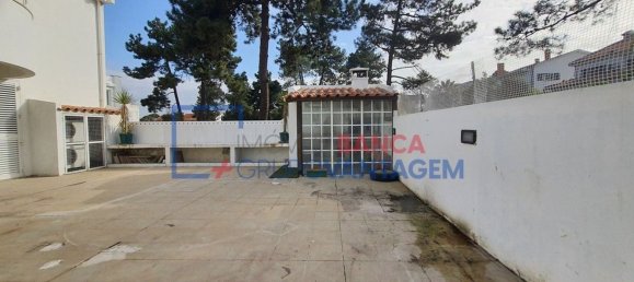 4 bedrooms House in Seixal, Portugal No. 19600 15