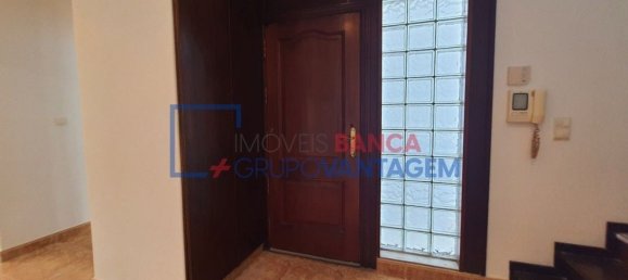 4 bedrooms House in Seixal, Portugal No. 19600 8