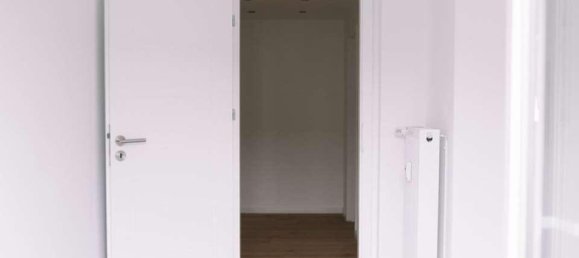 Квартира с 2 комнатами в Штутгарт, Германия № 115829 9