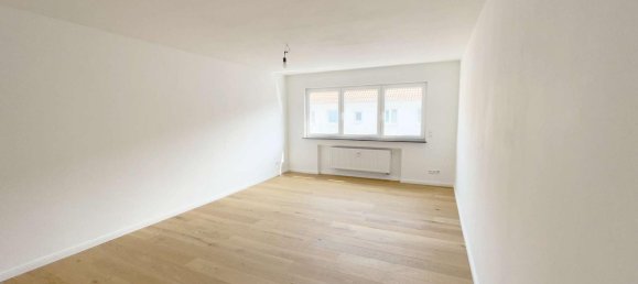 Квартира с 2 комнатами в Штутгарт, Германия № 115829 3