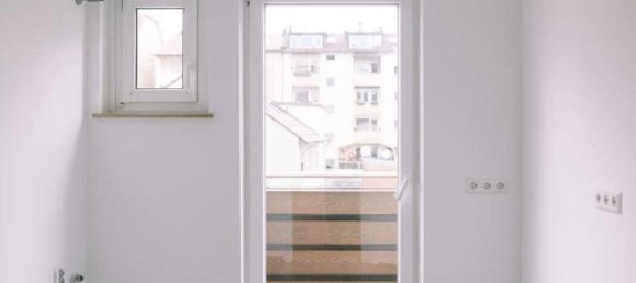 Квартира с 2 комнатами в Штутгарт, Германия № 115829 6