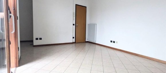 Apartamento de 3 habitaciónes en Asolo, Italy No. 90646 2