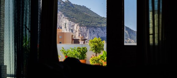 Пентхаус с 3 спальнями в Ла-Линеа-де-ла-Консепсьон, Испания № 154980 6