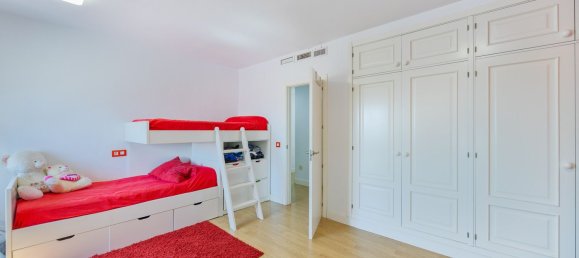 Пентхаус с 3 спальнями в Ла-Линеа-де-ла-Консепсьон, Испания № 154980 32