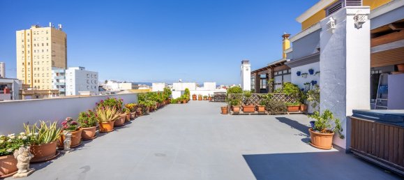 Пентхаус с 3 спальнями в Ла-Линеа-де-ла-Консепсьон, Испания № 154980 18