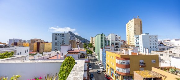 Пентхаус с 3 спальнями в Ла-Линеа-де-ла-Консепсьон, Испания № 154980 15