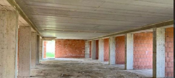 Edificio en Torre d'Isola, Italy 3160 m² No. 116386 14