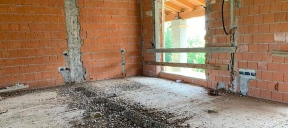 Edificio en Torre d'Isola, Italy 3160 m² No. 116386 6