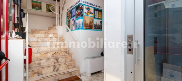 5 rooms Office in Turin, Italy No. 337368 19