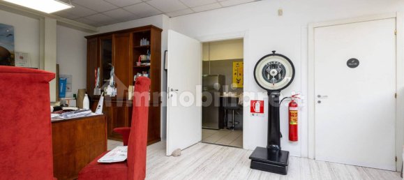5 rooms Office in Turin, Italy No. 337368 33