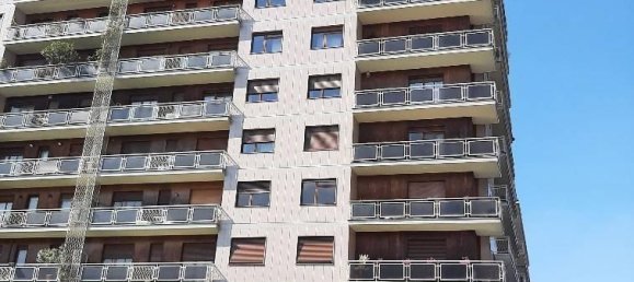 6 rooms Apartment in Turin, Italy No. 40441 5