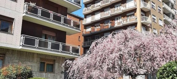 6 rooms Apartment in Turin, Italy No. 40441 6