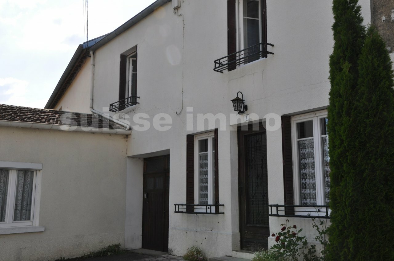 4 bedrooms House in Belmont, France No. 93425