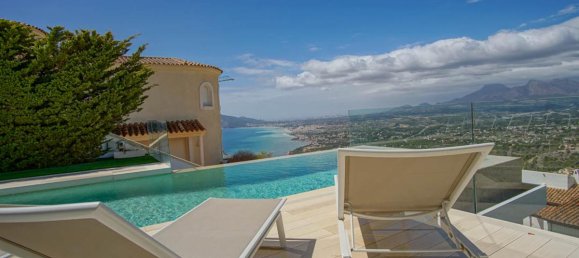 6 bedrooms Villa in Altea, Spain No. 12668 5
