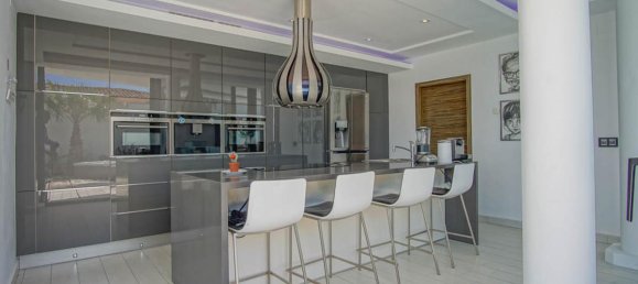 6 bedrooms Villa in Altea, Spain No. 12668 27