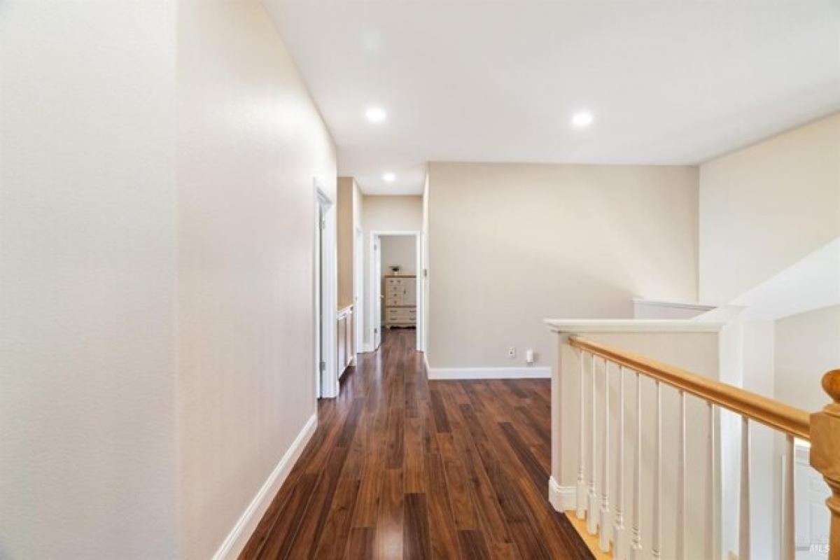 5 bedrooms House in Windsor, USA No. 419249