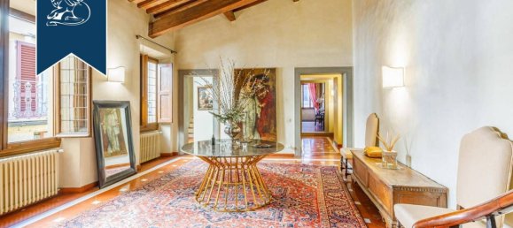 5 bedrooms Penthouse in Florence, Italy No. 175945 4
