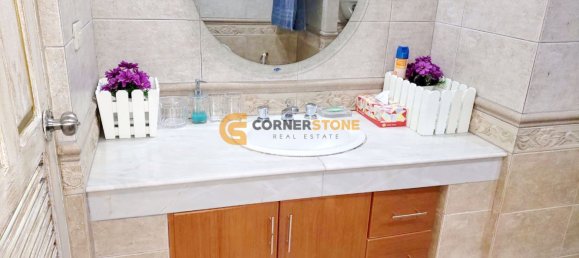 200m² Condo in Chonburi, Thailand No. 27344 12