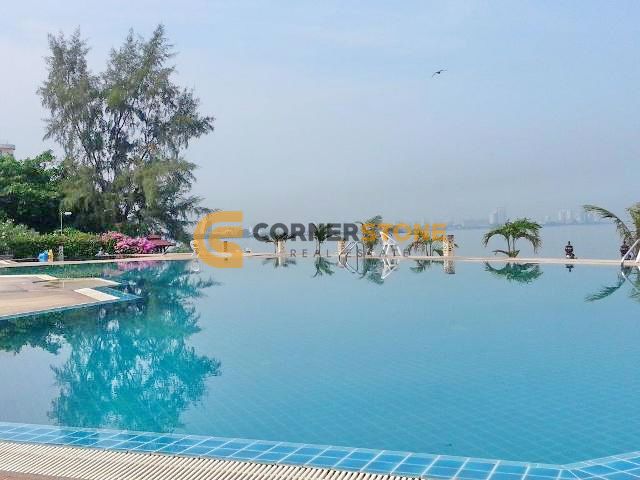 200m² Condo in Chonburi, Thailand No. 27344