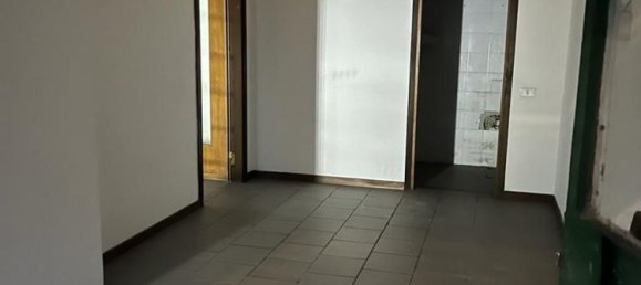 50m² Commercial property in Cavenago di Brianza, Italy No. 233594 6